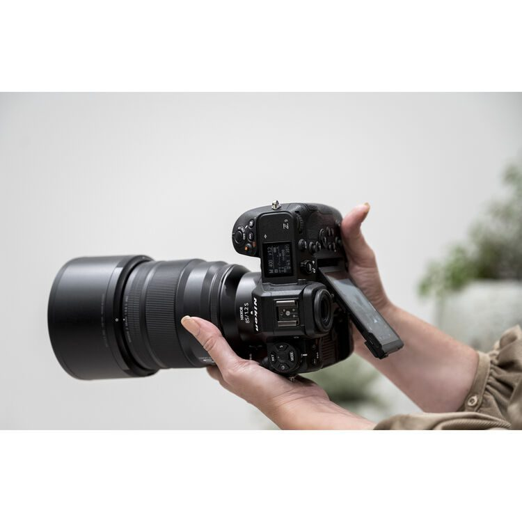 Nikon NIKKOR Z 85mm f/1.2 S Lens - Image 11