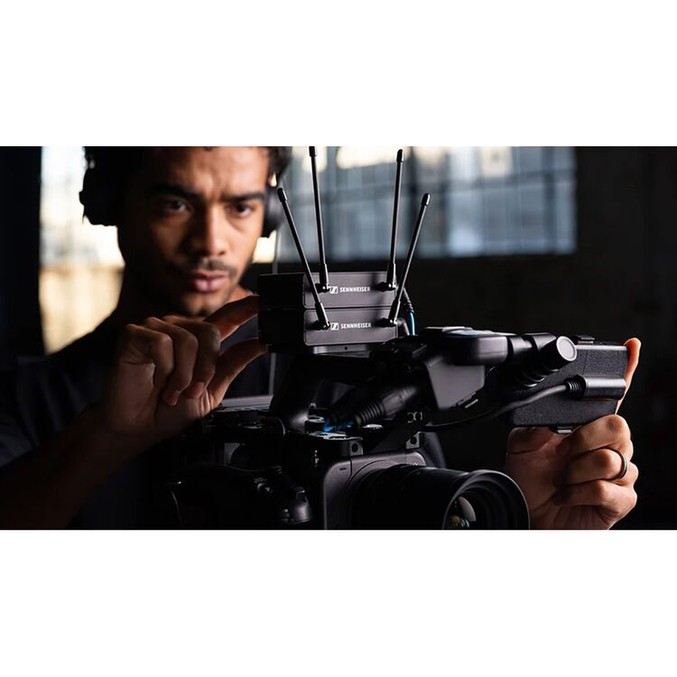 Sennheiser EW-DP 835 SET Camera-Mount Digital Wireless Handheld System - Image 15
